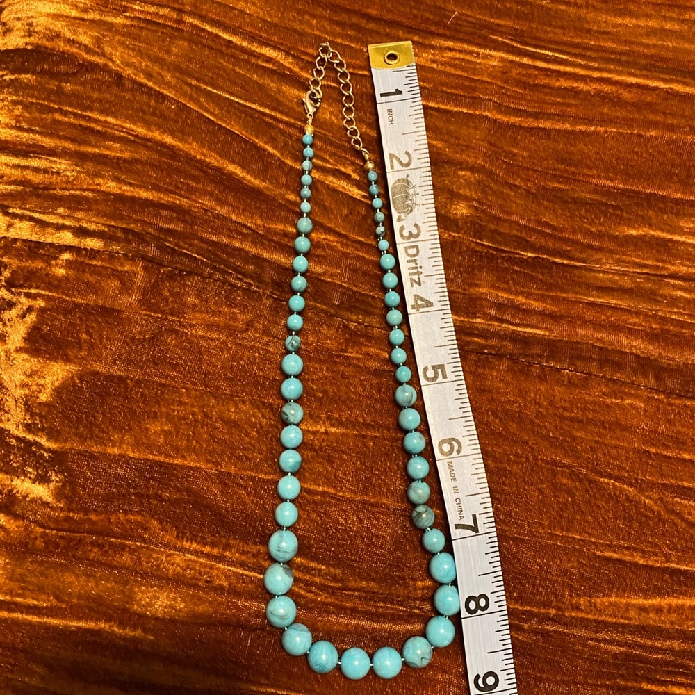 Turquoise beaded necklace